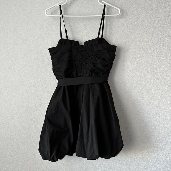 Zara voluminous mini dress - Picture 5 of 7